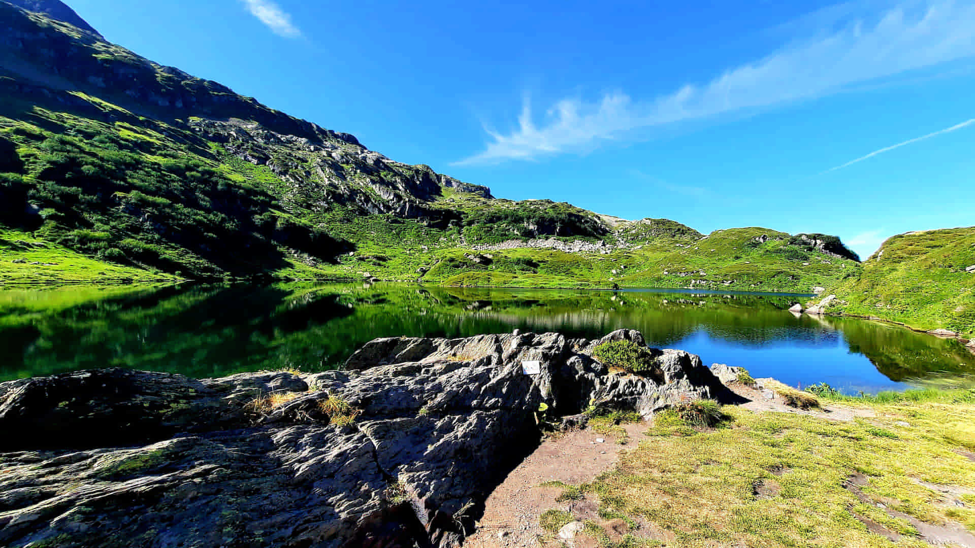 Le Lac de Pormenaz